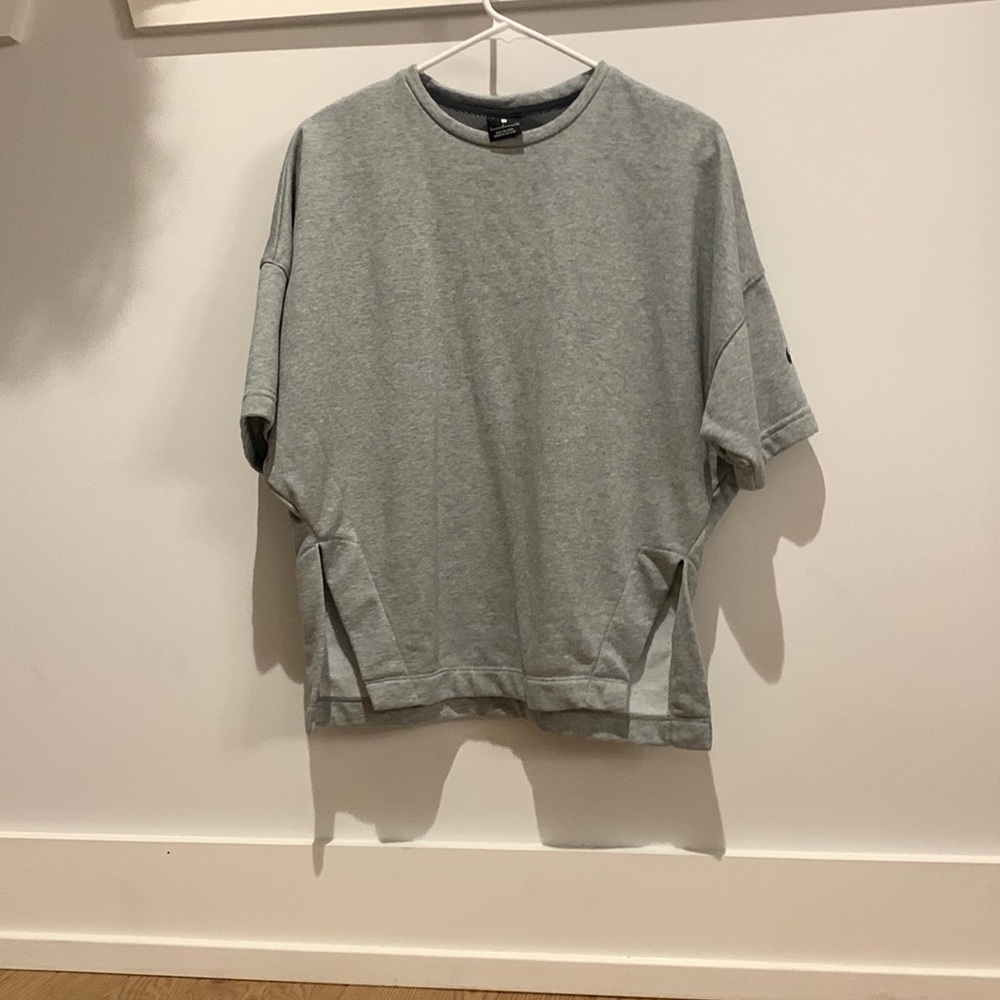Nike women’s workout shirt